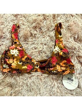 𝅺tori Praver bikini top. Size M